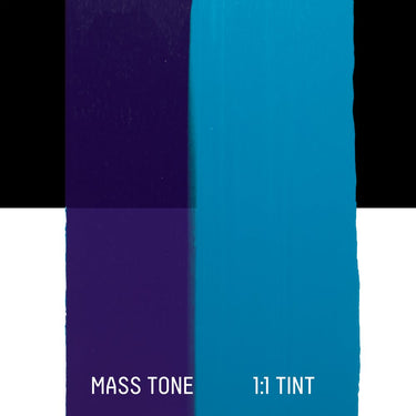 PETIT Échantillon de Acrylique Liquitex Heavy Body, Bleu Phtalocyanine Nuance Vertemontrant la teinte pure (mass tone) de le couleuer et mélangé à parts égales avec du blanc (1:1 tint)