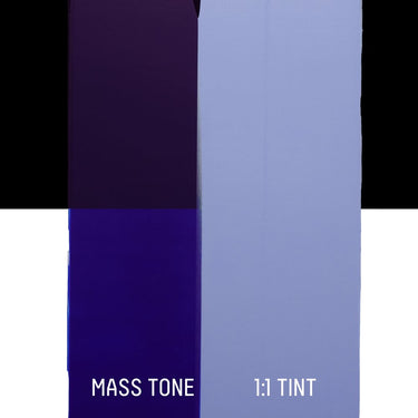 PETIT Échantillon de Acrylique Liquitex Heavy Body, Bleu Outremer Nuance Rougemontrant la teinte pure (mass tone) de le couleuer et mélangé à parts égales avec du blanc (1:1 tint)