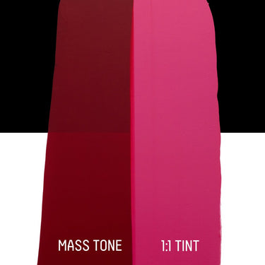 PETIT Échantillon de Acrylique Liquitex Bio-based Heavy, Carmin Quinacridonemontrant la teinte pure (mass tone) de le couleuer et mélangé à parts égales avec du blanc (1:1 tint)
